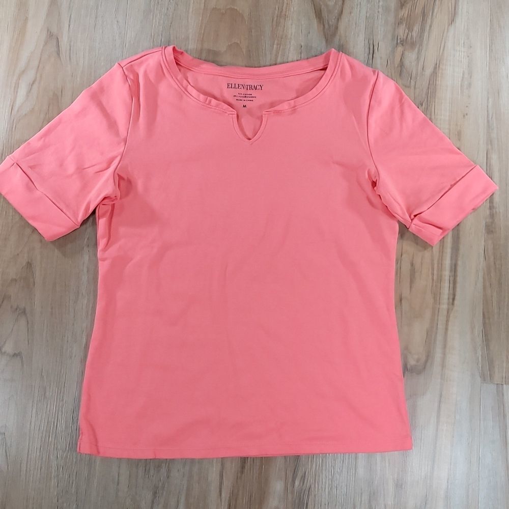 🔺️Ellen Tracy Coral Pink Split Neck Cuffed Elbow Sleeve Top